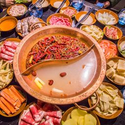 名記火鍋 味覺(jué)與視覺(jué)的雙重盛宴